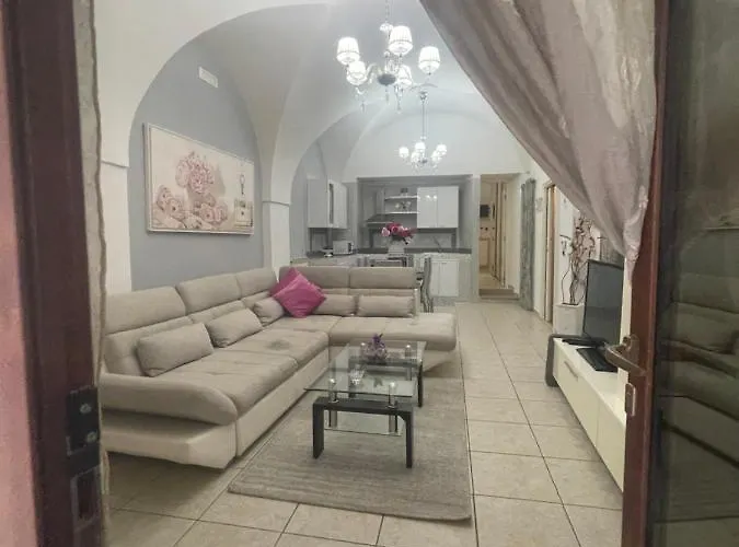 Semesterbostad La Casa Di Mima *
